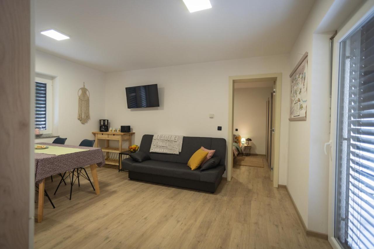 Cuckoo'S Alpine Nest Appartement Lesce  Buitenkant foto