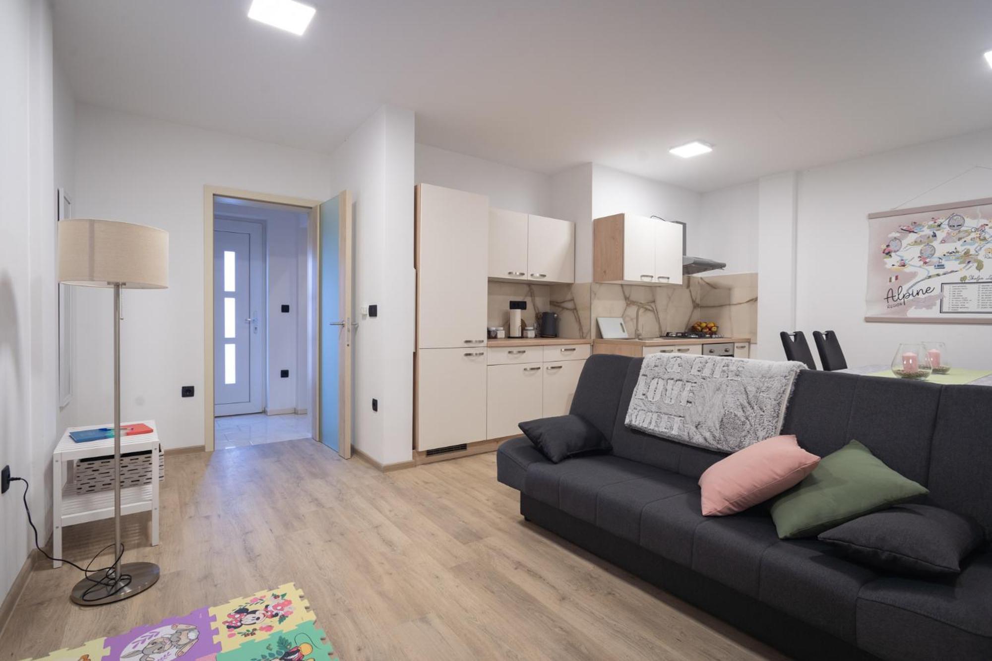Cuckoo'S Alpine Nest Appartement Lesce  Buitenkant foto