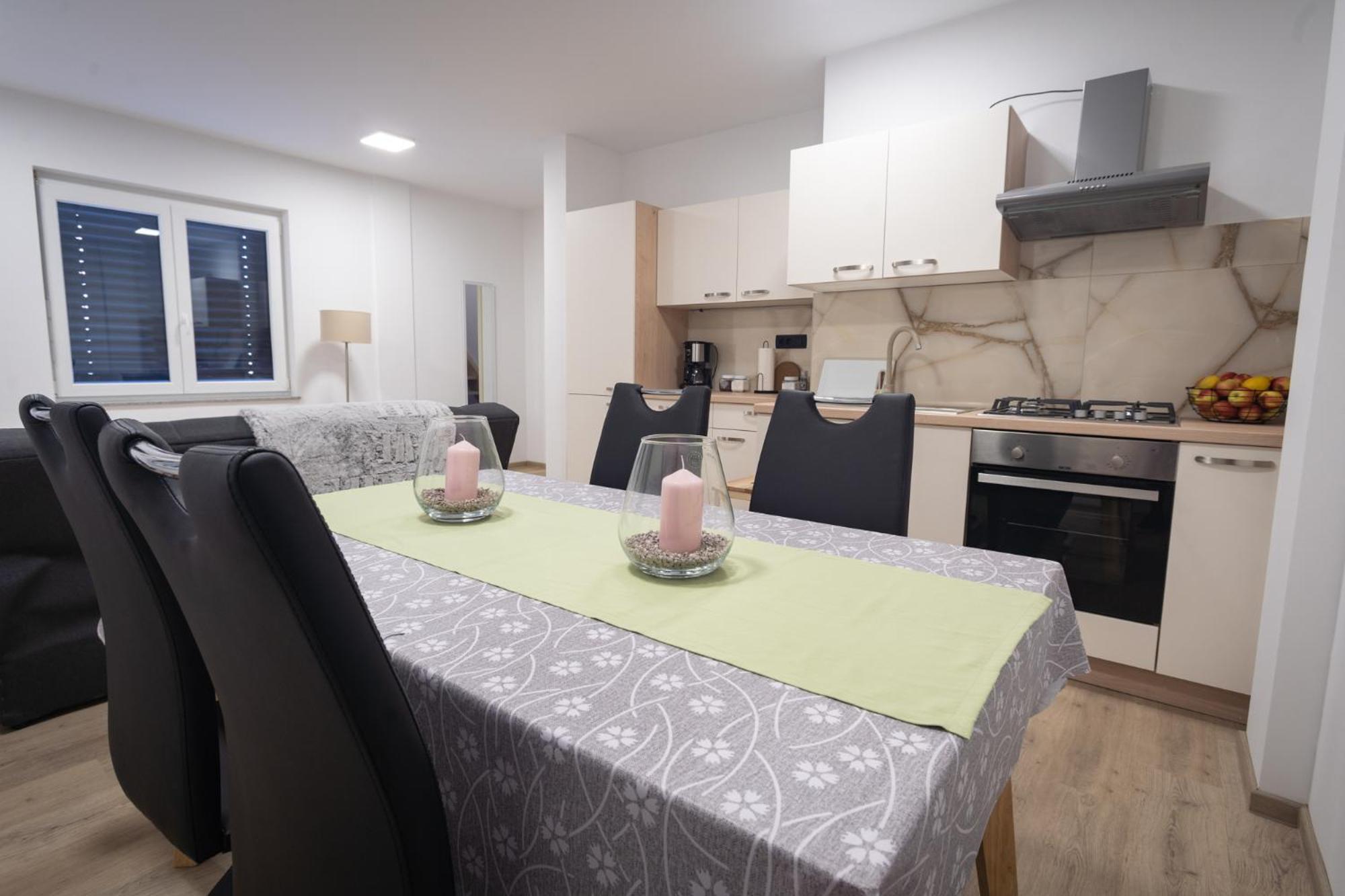 Cuckoo'S Alpine Nest Appartement Lesce  Buitenkant foto