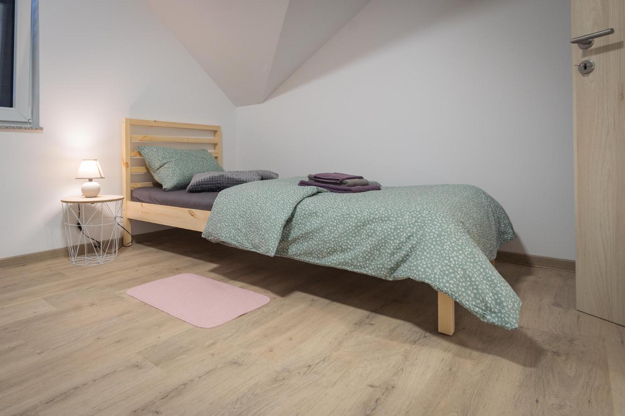 Cuckoo'S Alpine Nest Appartement Lesce  Kamer foto